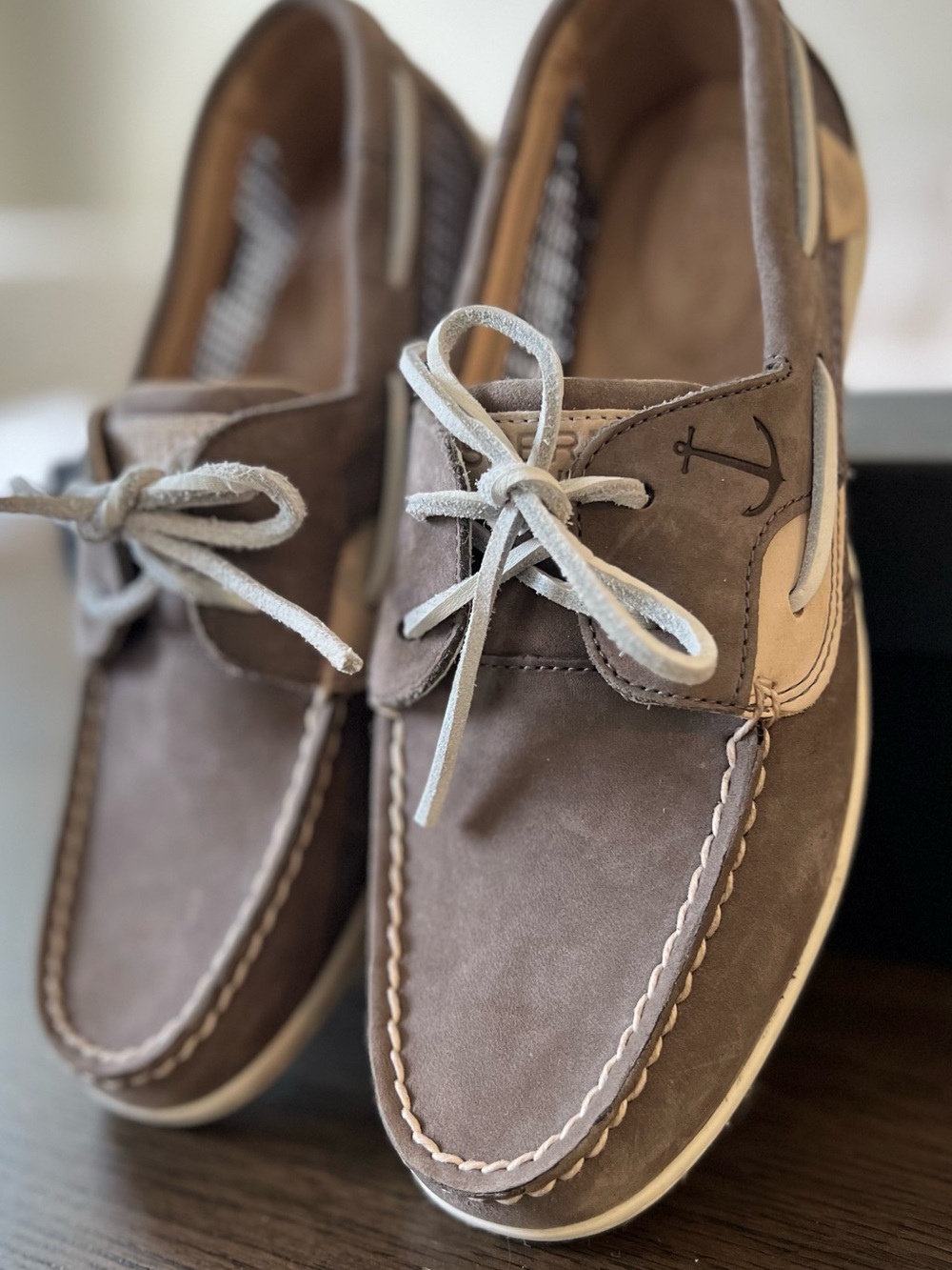 Sperry Koi Fish Boat Shoes Taupe Brown Nautical Preppy Coastal Grandma Style EUC